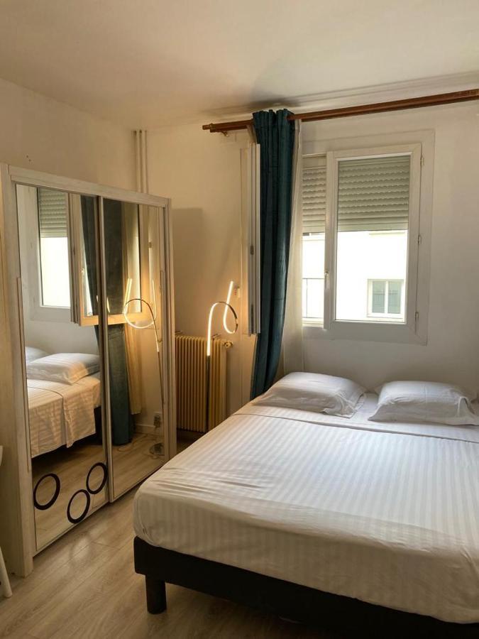 Studio 10 Mins Walk Eiffel Tower, Paris 16 Bagian luar foto